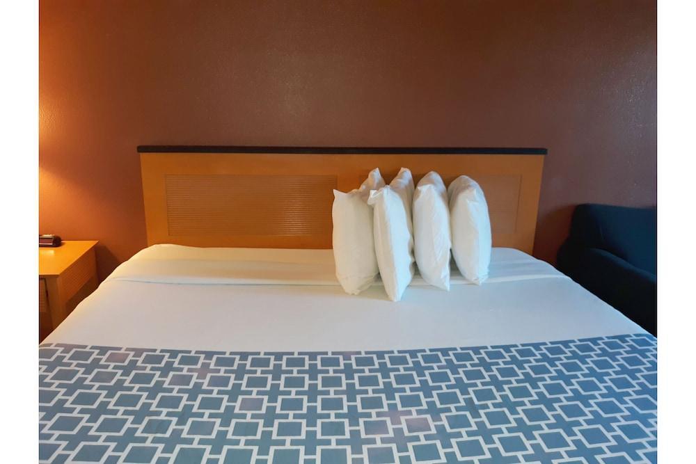 Oyo Hotel Chehalis I-5 South Kültér fotó