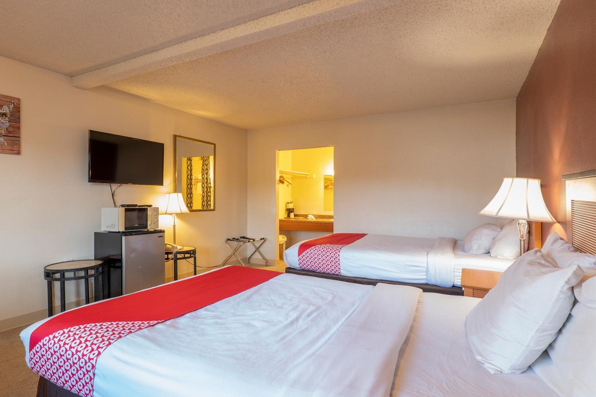 Oyo Hotel Chehalis I-5 South Kültér fotó