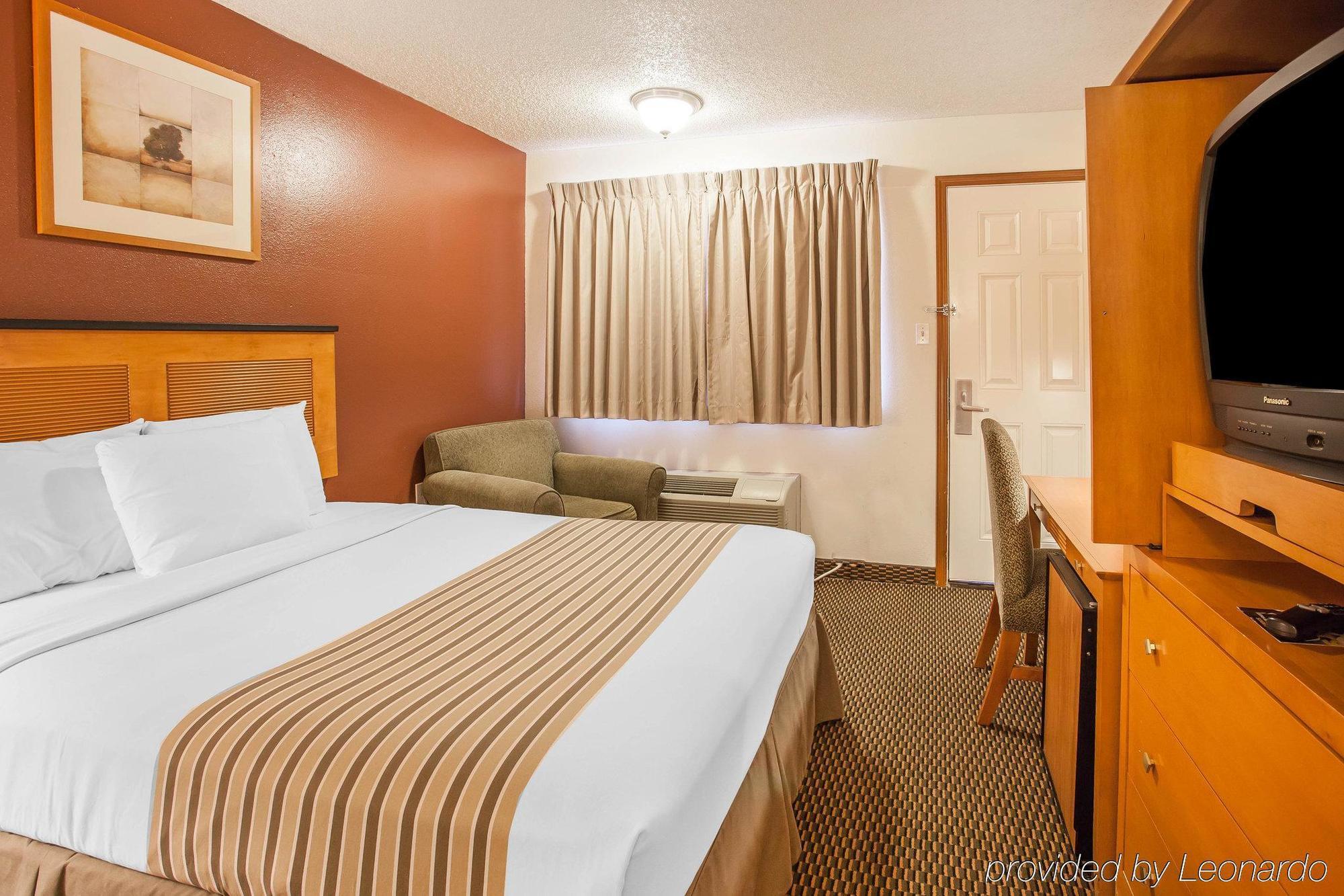 Oyo Hotel Chehalis I-5 South Kültér fotó
