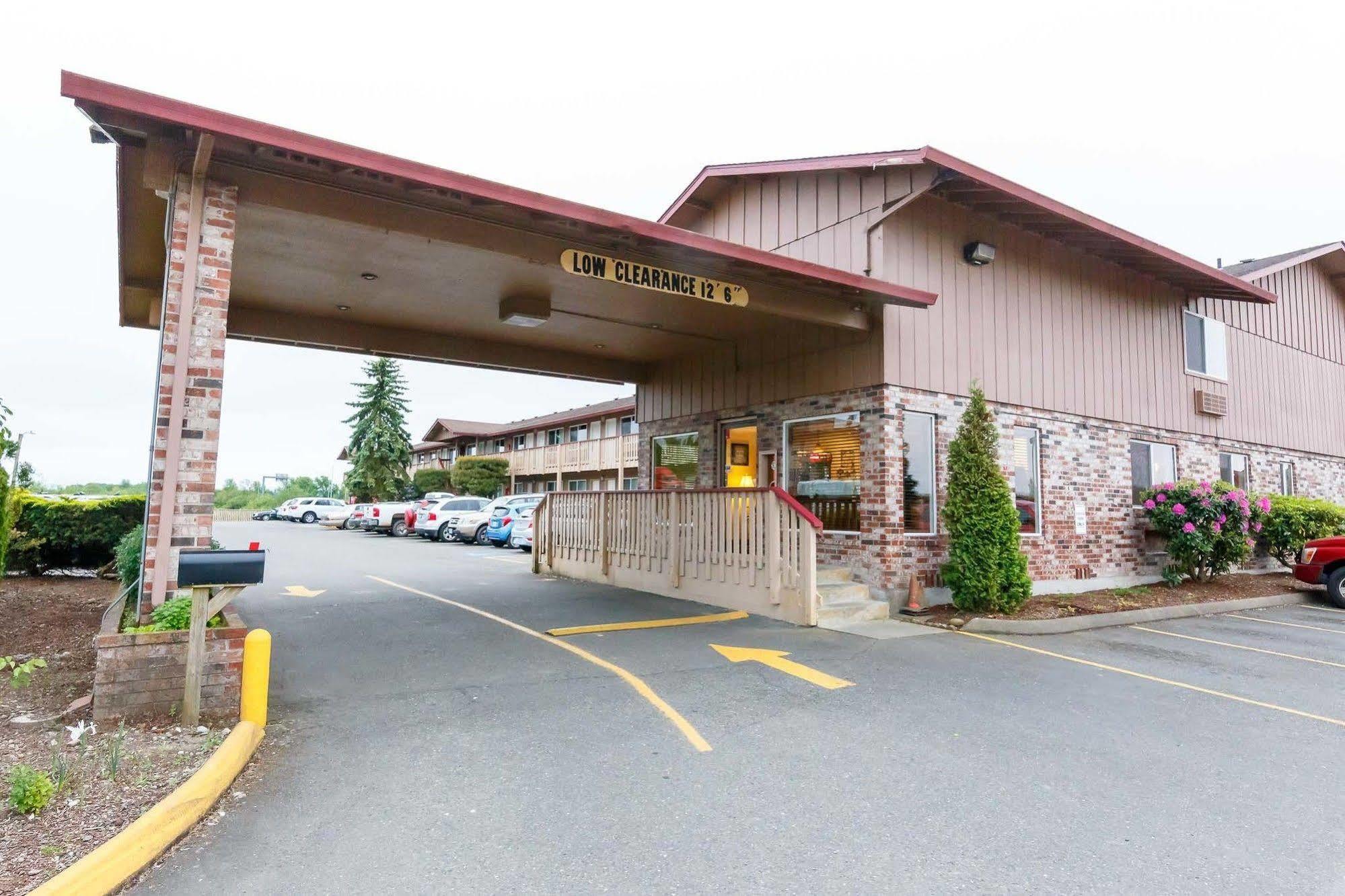 Oyo Hotel Chehalis I-5 South Kültér fotó